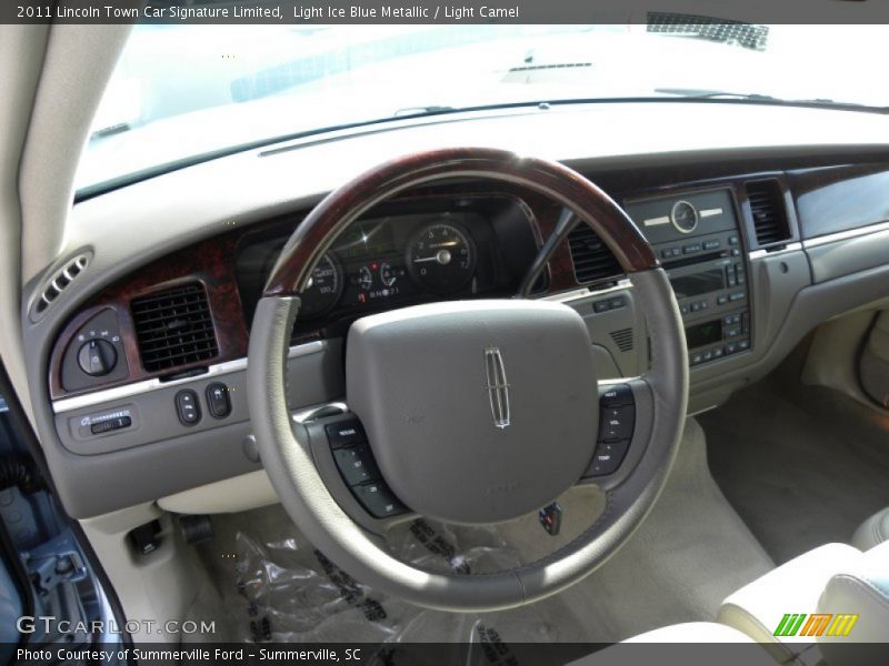 Light Ice Blue Metallic / Light Camel 2011 Lincoln Town Car Signature Limited