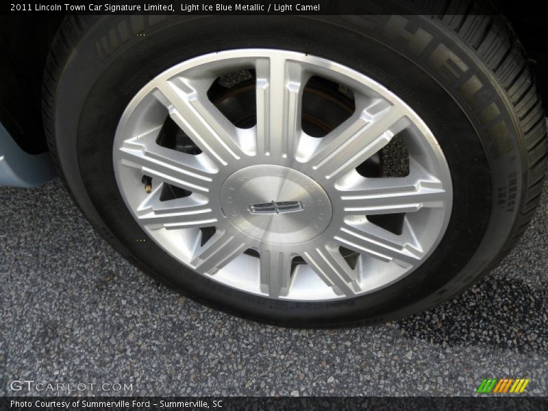 Light Ice Blue Metallic / Light Camel 2011 Lincoln Town Car Signature Limited