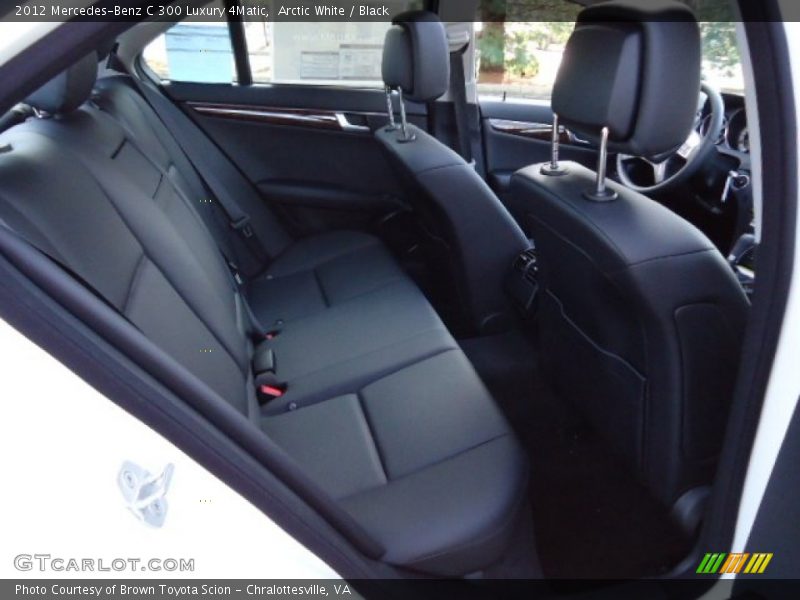 Arctic White / Black 2012 Mercedes-Benz C 300 Luxury 4Matic