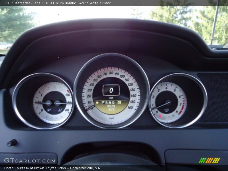 Arctic White / Black 2012 Mercedes-Benz C 300 Luxury 4Matic
