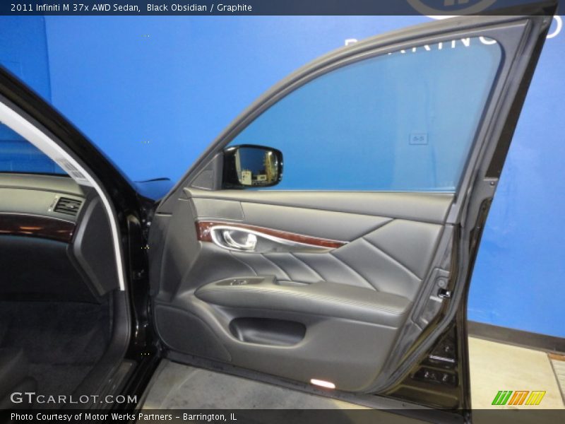 Black Obsidian / Graphite 2011 Infiniti M 37x AWD Sedan