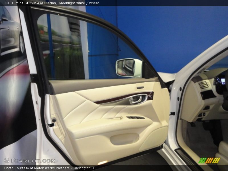 Moonlight White / Wheat 2011 Infiniti M 37x AWD Sedan