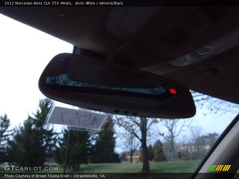 Arctic White / Almond/Black 2012 Mercedes-Benz GLK 350 4Matic