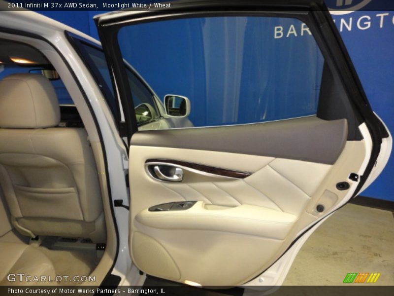Moonlight White / Wheat 2011 Infiniti M 37x AWD Sedan