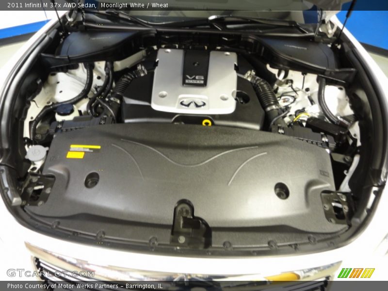 Moonlight White / Wheat 2011 Infiniti M 37x AWD Sedan