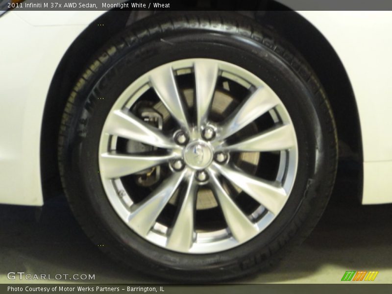 Moonlight White / Wheat 2011 Infiniti M 37x AWD Sedan