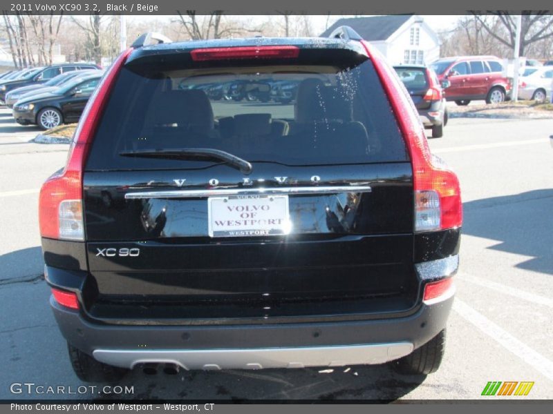 Black / Beige 2011 Volvo XC90 3.2