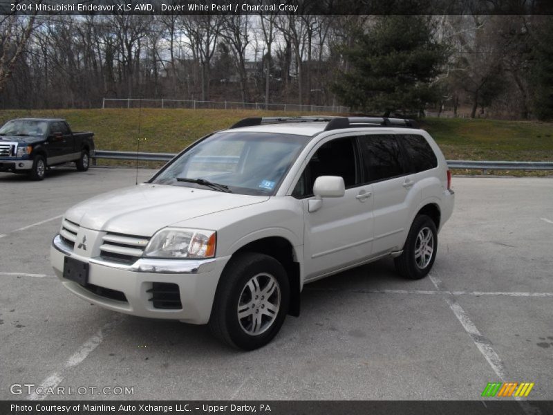 Dover White Pearl / Charcoal Gray 2004 Mitsubishi Endeavor XLS AWD