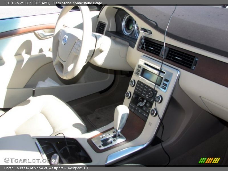 Black Stone / Sandstone Beige 2011 Volvo XC70 3.2 AWD