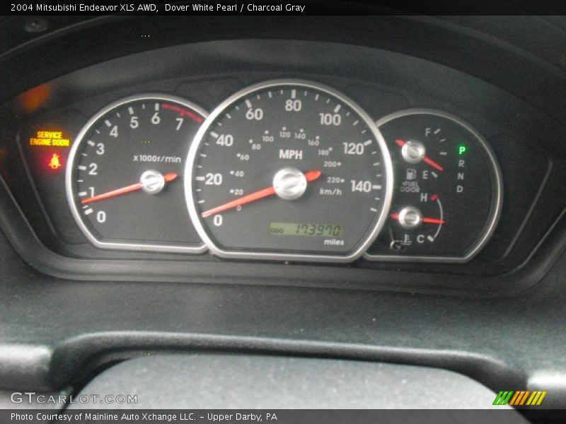 Dover White Pearl / Charcoal Gray 2004 Mitsubishi Endeavor XLS AWD