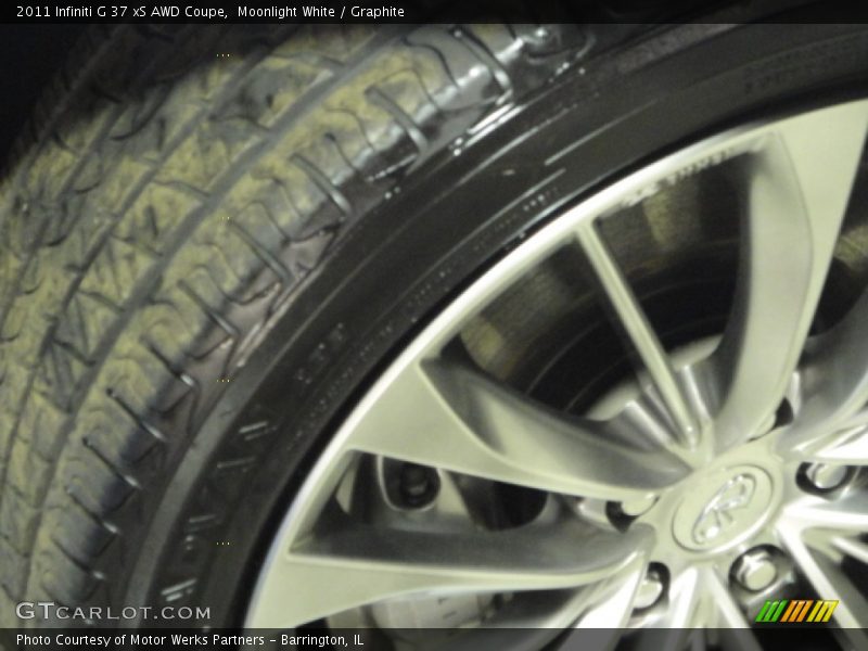 Moonlight White / Graphite 2011 Infiniti G 37 xS AWD Coupe