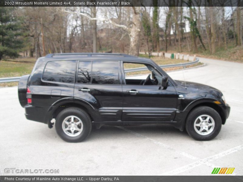 Solano Black Pearlescent / Black 2002 Mitsubishi Montero Limited 4x4