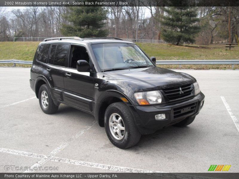 Solano Black Pearlescent / Black 2002 Mitsubishi Montero Limited 4x4