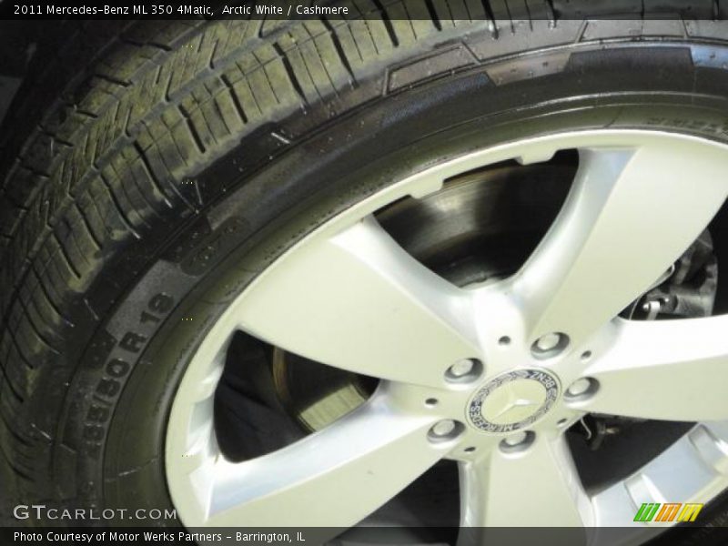 Arctic White / Cashmere 2011 Mercedes-Benz ML 350 4Matic
