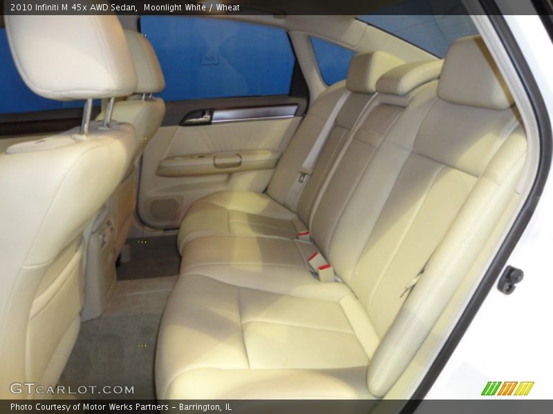 Moonlight White / Wheat 2010 Infiniti M 45x AWD Sedan
