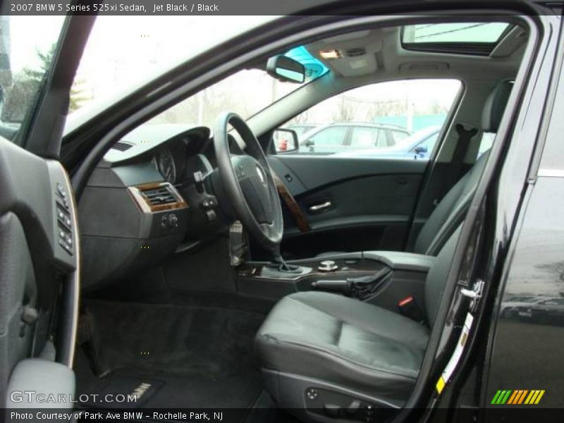 Jet Black / Black 2007 BMW 5 Series 525xi Sedan