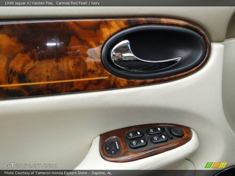 Controls of 1998 XJ Vanden Plas