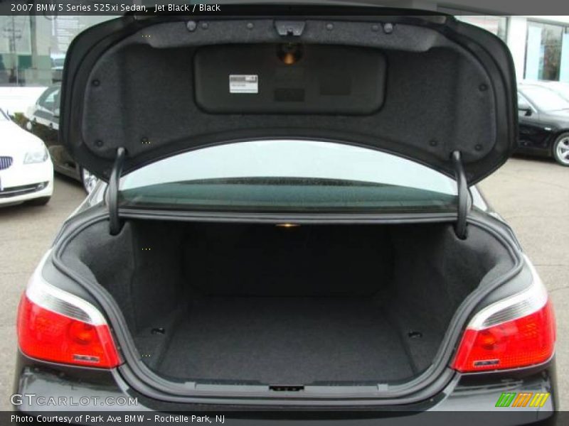 Jet Black / Black 2007 BMW 5 Series 525xi Sedan