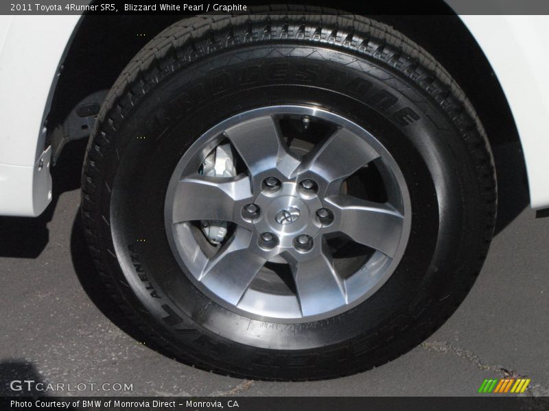 Blizzard White Pearl / Graphite 2011 Toyota 4Runner SR5