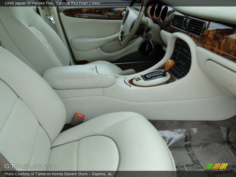  1998 XJ Vanden Plas Ivory Interior