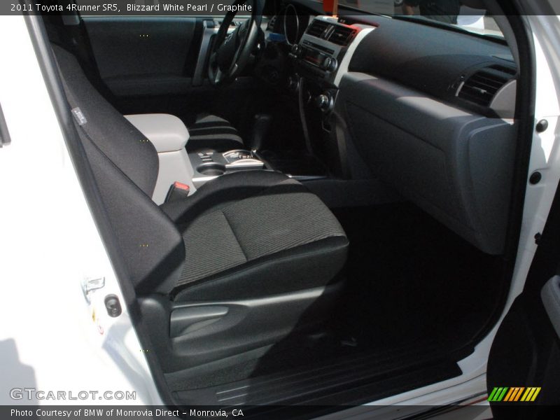Blizzard White Pearl / Graphite 2011 Toyota 4Runner SR5