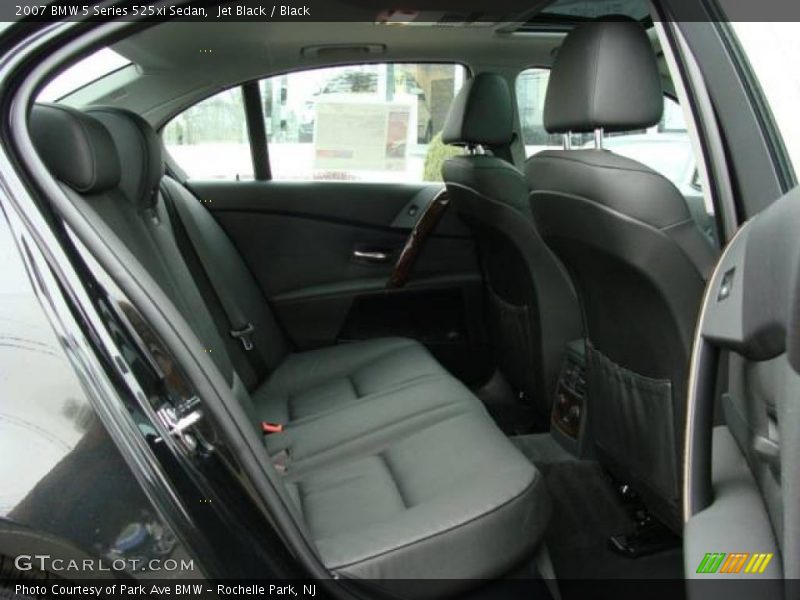 Jet Black / Black 2007 BMW 5 Series 525xi Sedan