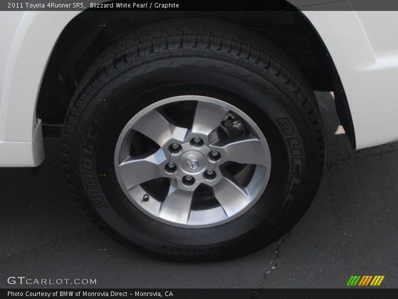Blizzard White Pearl / Graphite 2011 Toyota 4Runner SR5