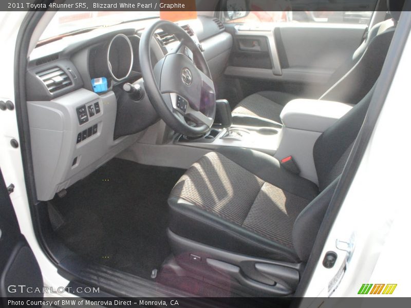Blizzard White Pearl / Graphite 2011 Toyota 4Runner SR5
