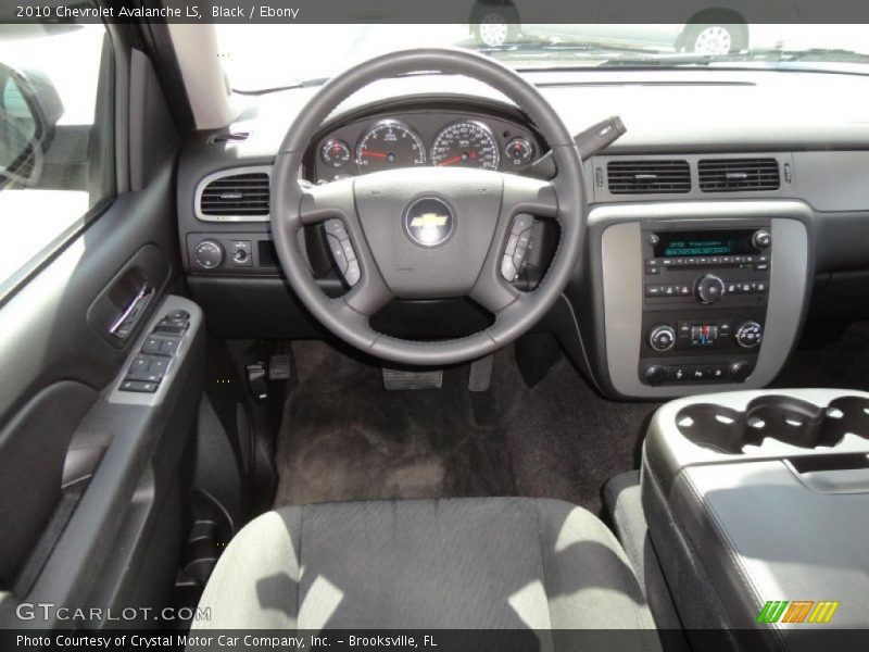 Black / Ebony 2010 Chevrolet Avalanche LS