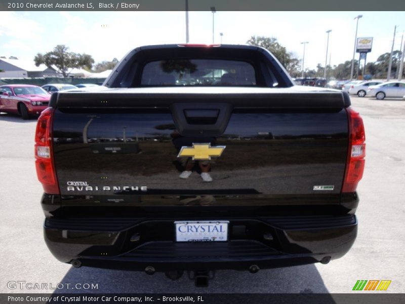 Black / Ebony 2010 Chevrolet Avalanche LS