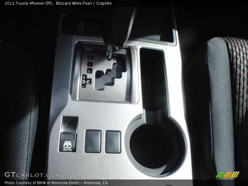 Blizzard White Pearl / Graphite 2011 Toyota 4Runner SR5