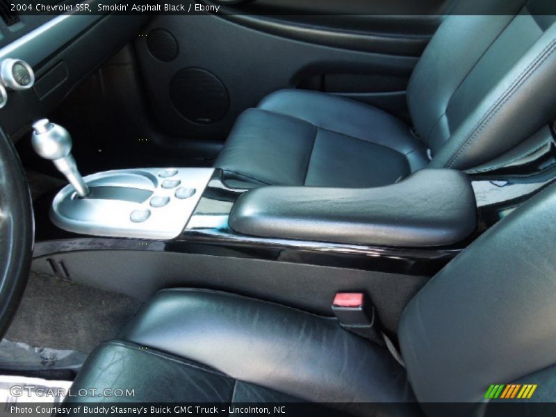 Smokin' Asphalt Black / Ebony 2004 Chevrolet SSR