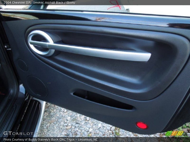 Door Panel of 2004 SSR 