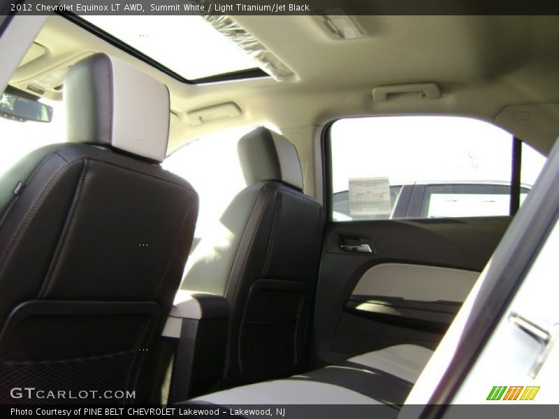 Summit White / Light Titanium/Jet Black 2012 Chevrolet Equinox LT AWD
