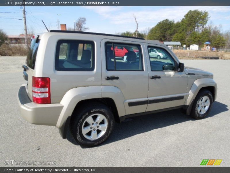 Light Sandstone Pearl / Pastel Pebble Beige 2010 Jeep Liberty Sport