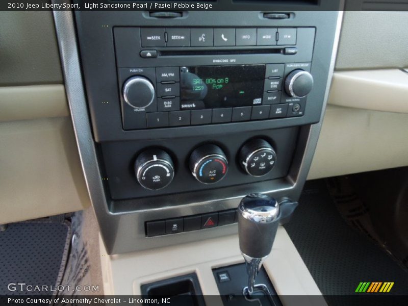 Light Sandstone Pearl / Pastel Pebble Beige 2010 Jeep Liberty Sport