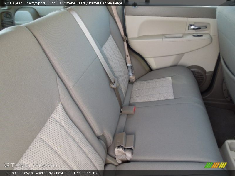 Light Sandstone Pearl / Pastel Pebble Beige 2010 Jeep Liberty Sport