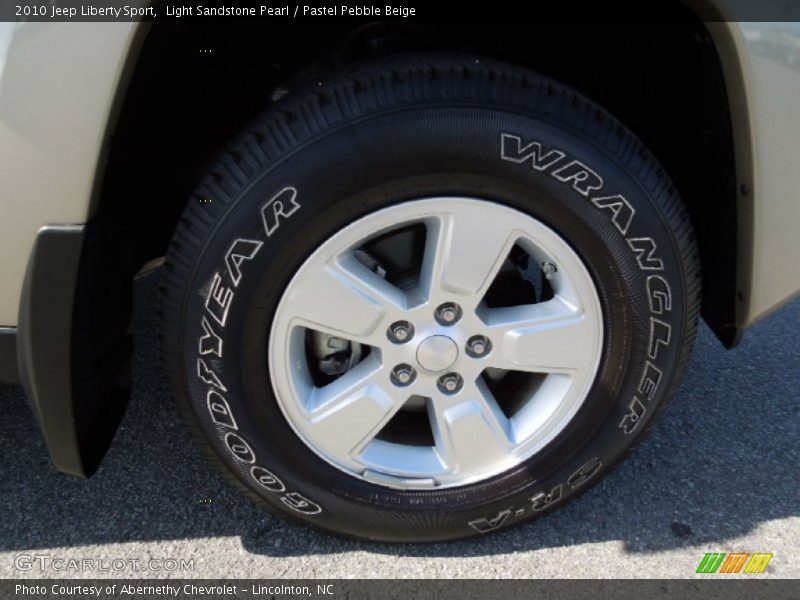 Light Sandstone Pearl / Pastel Pebble Beige 2010 Jeep Liberty Sport