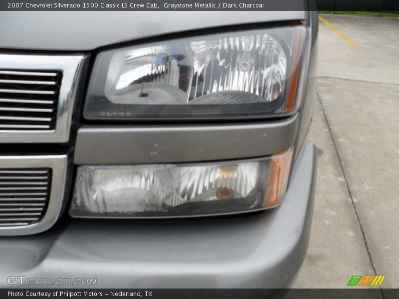 Graystone Metallic / Dark Charcoal 2007 Chevrolet Silverado 1500 Classic LS Crew Cab