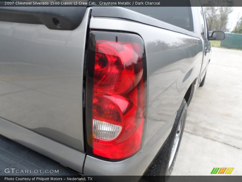 Graystone Metallic / Dark Charcoal 2007 Chevrolet Silverado 1500 Classic LS Crew Cab