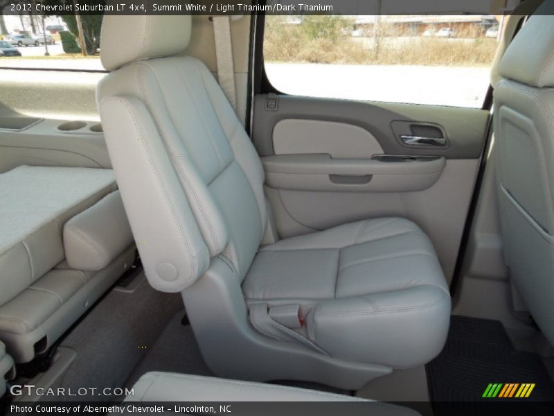 Summit White / Light Titanium/Dark Titanium 2012 Chevrolet Suburban LT 4x4