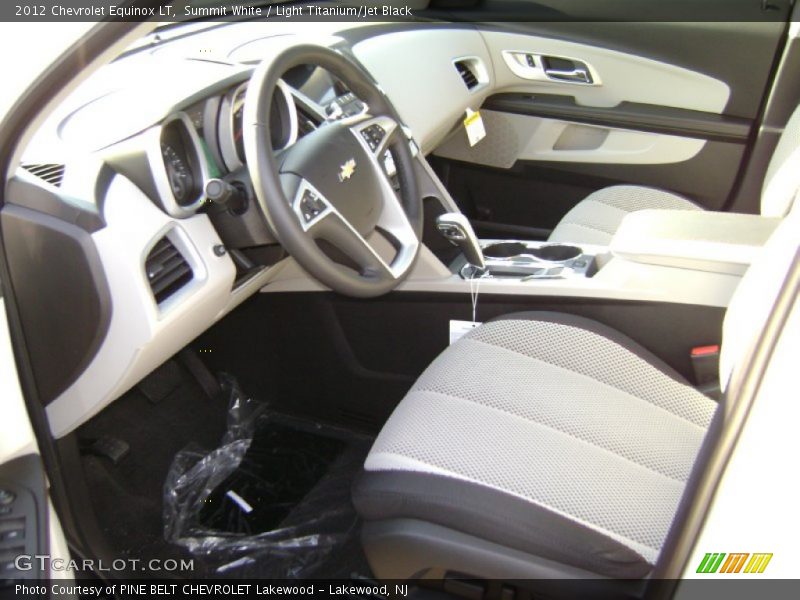 Summit White / Light Titanium/Jet Black 2012 Chevrolet Equinox LT