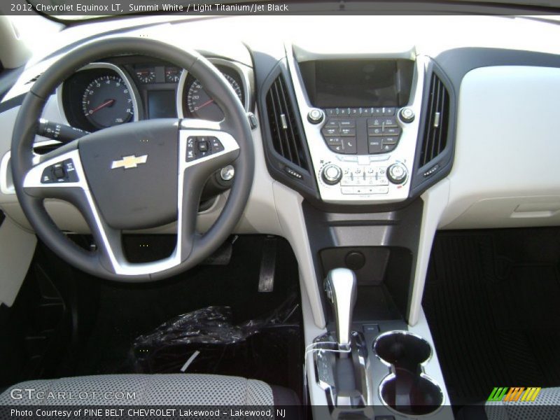 Summit White / Light Titanium/Jet Black 2012 Chevrolet Equinox LT