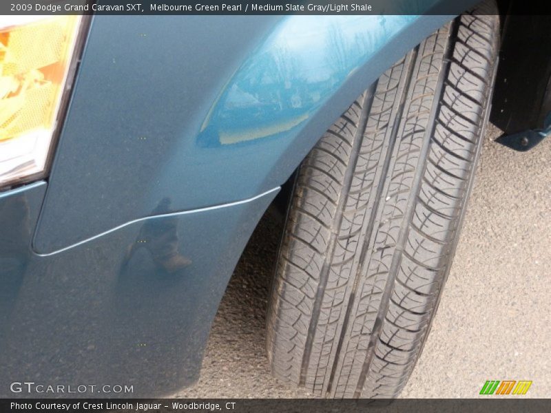 Melbourne Green Pearl / Medium Slate Gray/Light Shale 2009 Dodge Grand Caravan SXT
