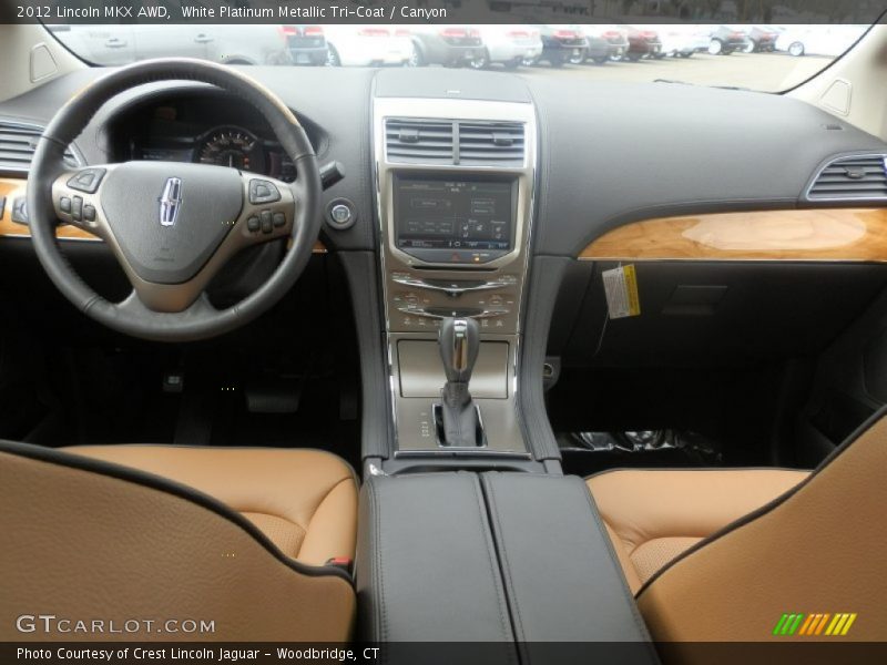 White Platinum Metallic Tri-Coat / Canyon 2012 Lincoln MKX AWD