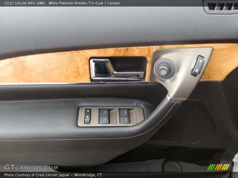 White Platinum Metallic Tri-Coat / Canyon 2012 Lincoln MKX AWD