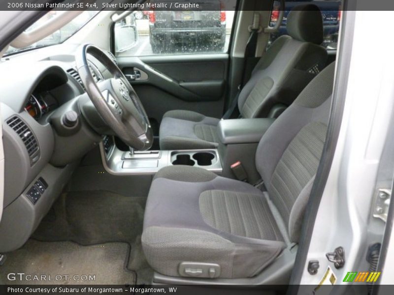Silver Lightning Metallic / Graphite 2006 Nissan Pathfinder SE 4x4