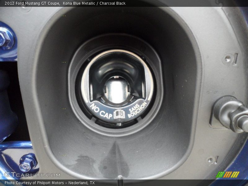 Kona Blue Metallic / Charcoal Black 2012 Ford Mustang GT Coupe