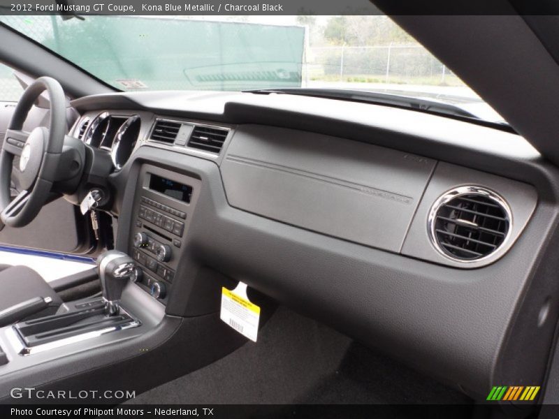 Kona Blue Metallic / Charcoal Black 2012 Ford Mustang GT Coupe