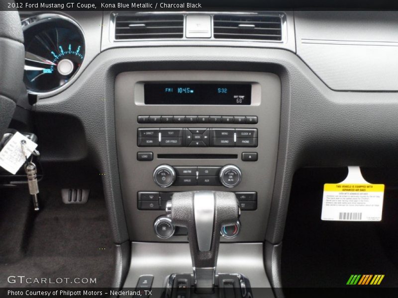 Kona Blue Metallic / Charcoal Black 2012 Ford Mustang GT Coupe